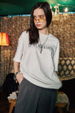 modern logo TEE