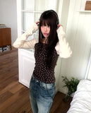 Kwon Off-Shoulder Peach Fuzz Star T-Shirt