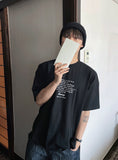 In-out lettering short sleeve tee