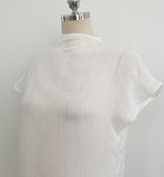 Belloe Half-neck Pleated Short-sleeve T-blouse