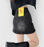 Pelvic Pad 2 Button Denim Skirt