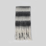 Wool pattern muffler