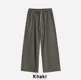 Wearing Stripe Banding Pants