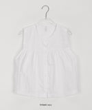 Onta nylon shirring layered sleeveless blouse