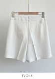 Cornell Summer Tweed Button Short Pants