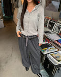 Wearing Stripe Banding Pants