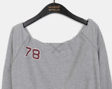 Linbu 78 Patch Off-Shoulder Pile Sweatshirt