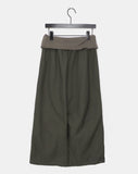 Newman color matching pintuck strap wide long pants