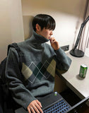 Argyle turtleneck knit
