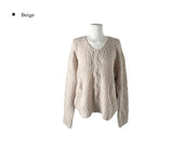 Hearts Cable Loose Fit Wool V-Neck Knit