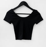 Hellne Square Cropped Tee