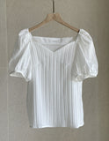 Missing Heart Neck Puff Span T-Blouse