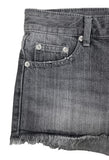 Gray pocket short denim