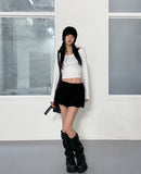 [U-BASIC] Lend off U-neck basic crop long sleeves