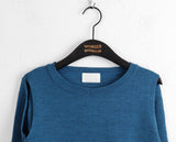 Cordill ribbed color matching shoulder slit cropped long sleeve knit