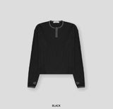 Finger hole waffle henley neck