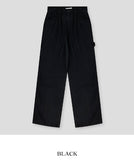 Rear patch carpenter pants