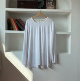 Loose-fit Silket U-Neck Long Sleeve T-shirt