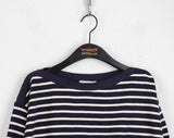 Ohne color matching stripe plain loose fit off-shoulder long sleeve sweatshirt