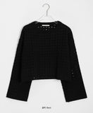 Itero Punching Round Crop Knit