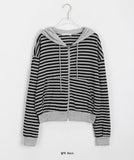 Yonoki Stripe Crop Hood Zip-Up