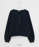 Kanma Brushed Button V-neck Sweatshirt