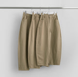 Curv cut line mega balloon fit banding cotton pants
