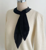 Nael Velvet Tie Pearl Puff Knit