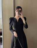 Madrin Heart Neck Tweed Flare One Piece