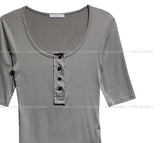 Elin Snap Three Quarter Short Sleeve