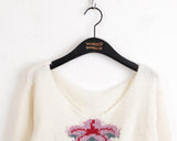 Claim Deep U-Neck Flower Slim Long Sleeve Knit