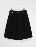 Wickin Pintuck Adjust Bermuda Pants