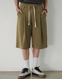 Light Deep Tuck Half Pants