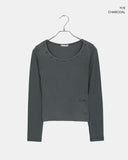 [Brushed Lining] Leha studded round neck slim t-shirt