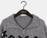 Phen Daisy Flower Collar Two Way Knit Zip-up