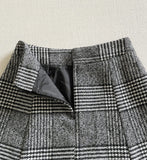 Eble Herringbone Check Flare Wool Skirt
