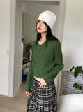 V-NECK CABLE CROP KNIT