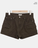 Zeku Low-Rise Cargo Shorts