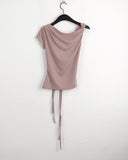 Hipot Ribbon Strap One-Off-Shoulder T-Shirt