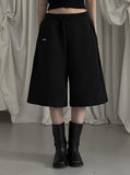 [mnem] pintuck logo bermuda shorts