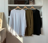 Loose Fit U Neck Long Sleeve Tee