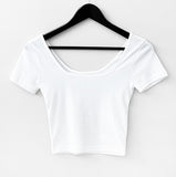 Hellne Square Cropped Tee