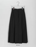 Nokt Pleated Long Skirt