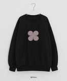 [BAONHAUS] Billbes Flower Patch Fuzz Round Sweatshirt