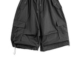 Bulky pintuck cargo Bermuda pants