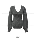 Div Long Slim Cable V-neck Knit