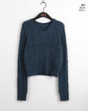 Gwen Cable V-neck Angora Knit