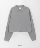 Spooned collar cropped knit cardigan