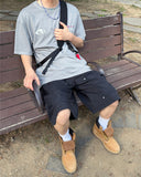 Prune rivet shorts