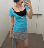 DEEP V-NECK TEE